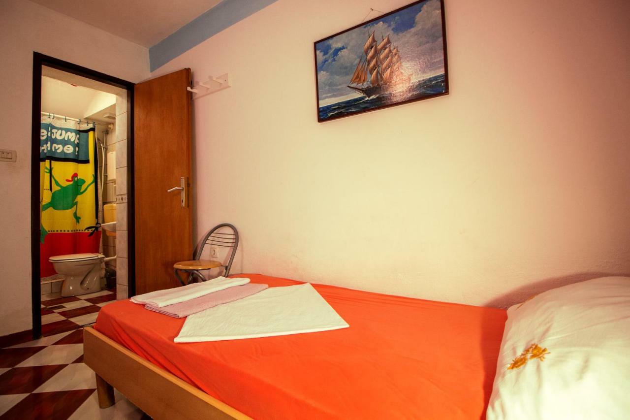 Mrkonjic Branko & Marija Apartmani 奥米什 外观 照片