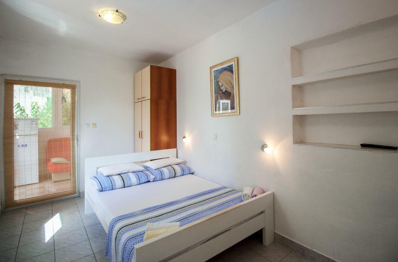 Mrkonjic Branko & Marija Apartmani 奥米什 外观 照片