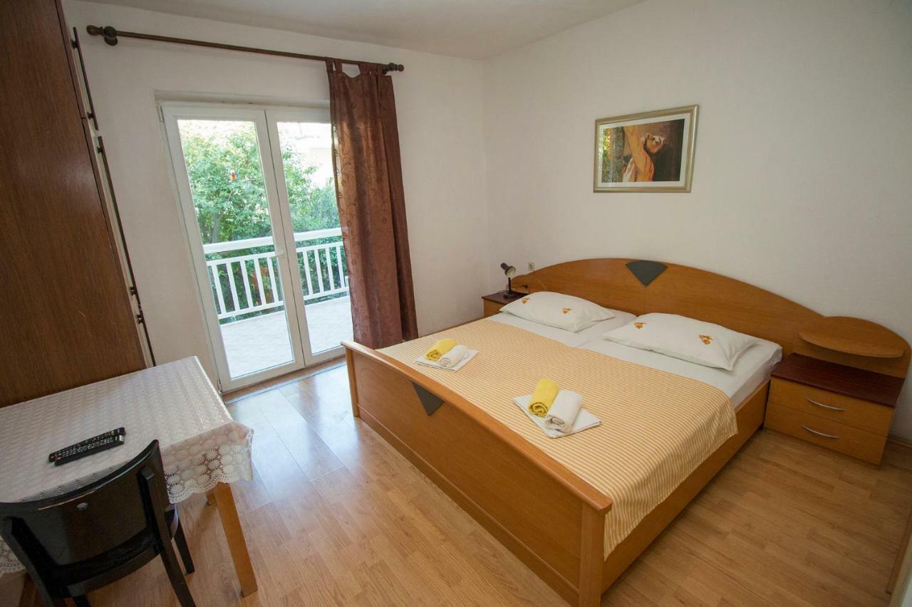 Mrkonjic Branko & Marija Apartmani 奥米什 外观 照片