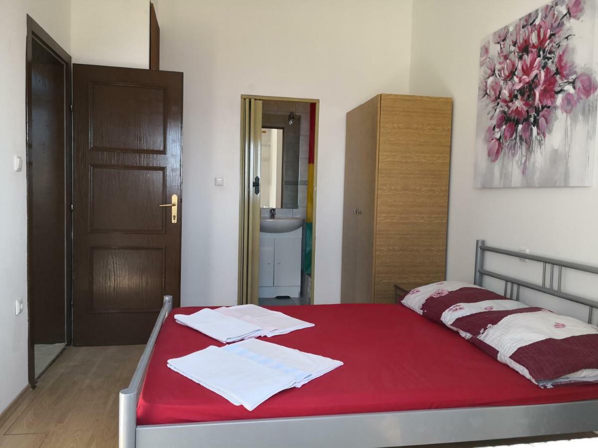 Mrkonjic Branko & Marija Apartmani 奥米什 外观 照片