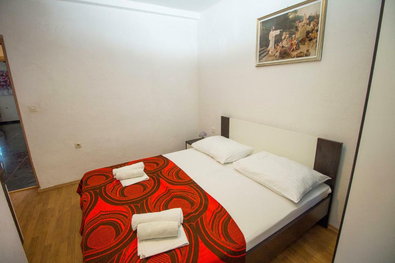Mrkonjic Branko & Marija Apartmani 奥米什 外观 照片