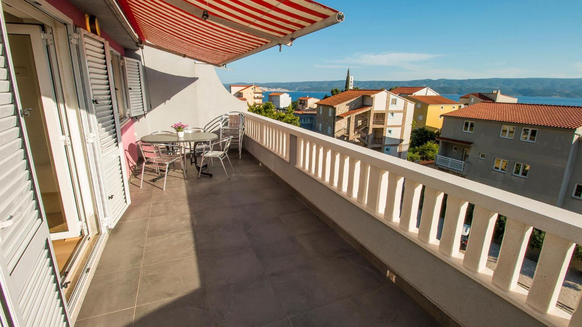 Mrkonjic Branko & Marija Apartmani 奥米什 外观 照片
